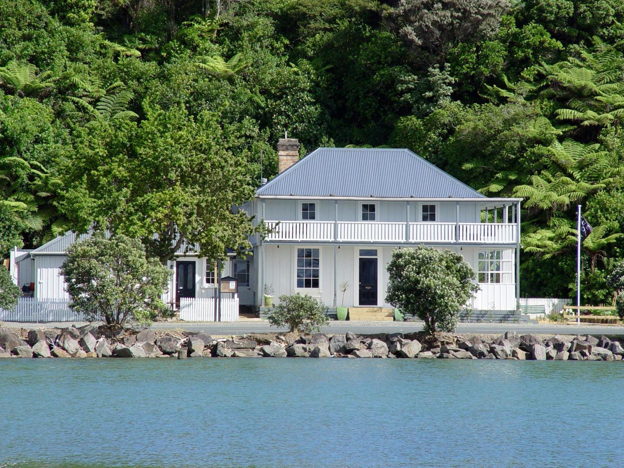 The Old Oak Boutique Hotel Мангонуи Екстериор снимка